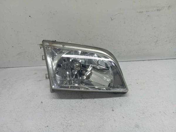 PHARE DROIT MITSUBISHI - Vue 1